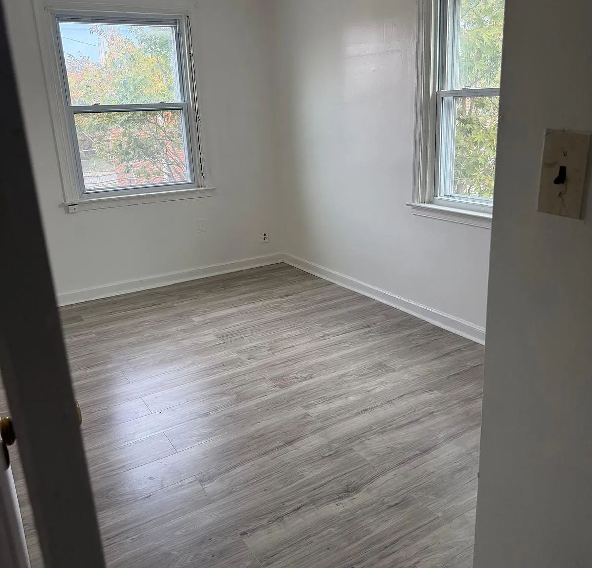 3 bed, 1152 sqft, $1,800 — Photo 2