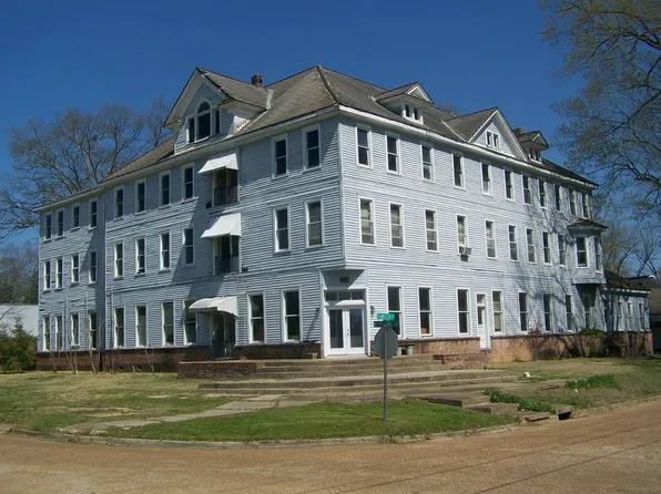100 S Central Ave, Winona, MS 38967