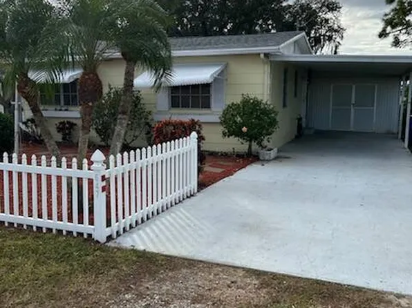 647 Holmes Ave, Lake Placid, FL 33852