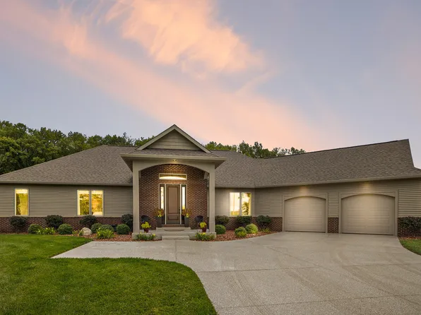 68363 Calvin Center Rd, Cassopolis, MI 49031