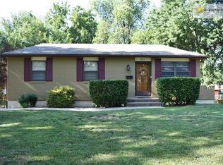 1811 SW 2nd St, Lees Summit, MO 64081