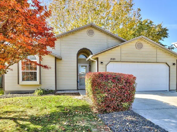 2121 Lambert Dr, Nampa, ID 83686