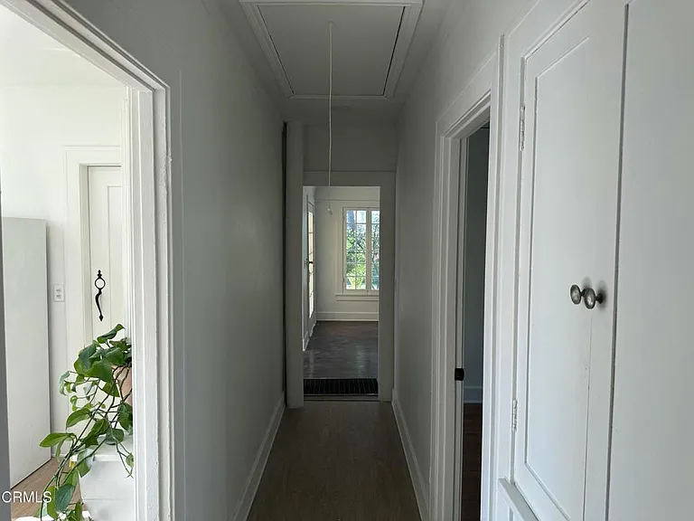 2122 Navarro Ave — Photo 16
