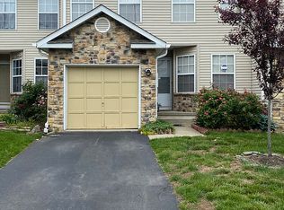 104 Heskers Ct, Monmouth Junction, NJ