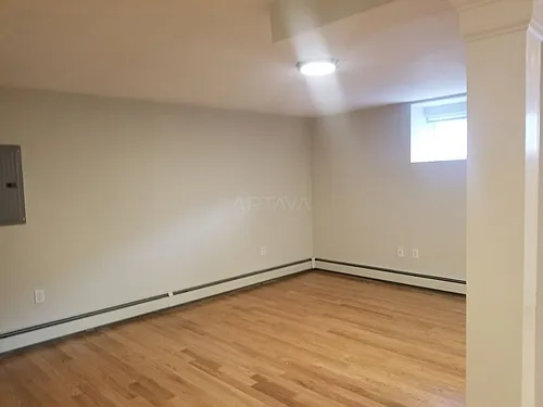 47 Fremont St Photo 1