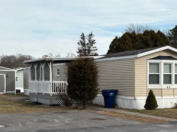 43 Catherine Dr, Attleboro, MA 02703