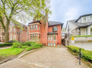 228 Saint George St #TOWNHOUSE 15, Toronto, ON M5R2N5