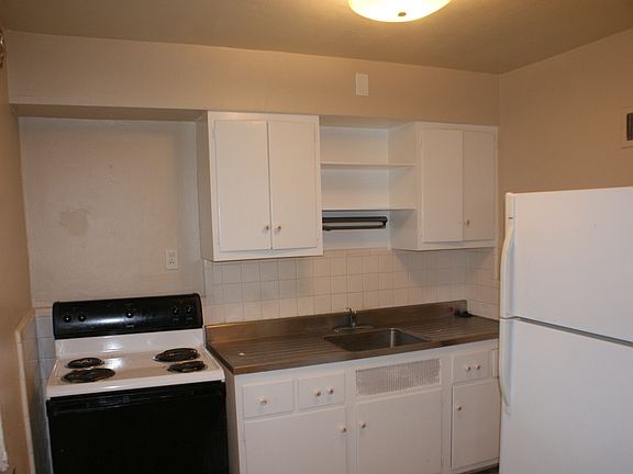 4th image of 6207 Nagel Ave APT 2E