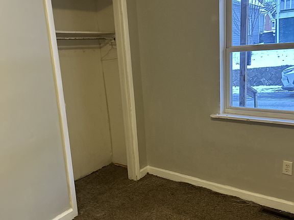 5th image of 1103 Lowell St