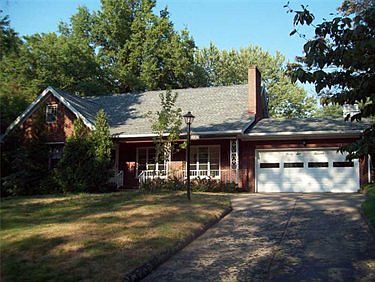 1st image of 4611 Sunnydale Blvd