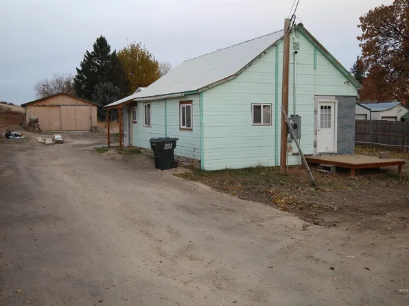 372 Randolph Ave, Melba, ID 83641
