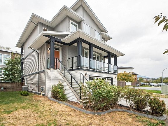 3rd image of 8405 Midtown Way