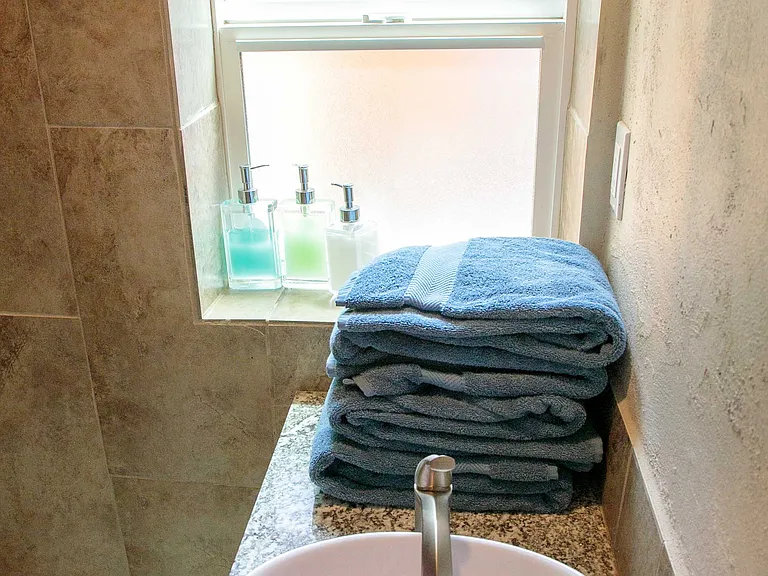 149 Candelario St #B — Photo 9