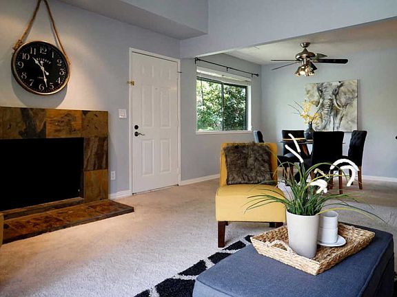 2nd image of 3408 La Terrace Cir