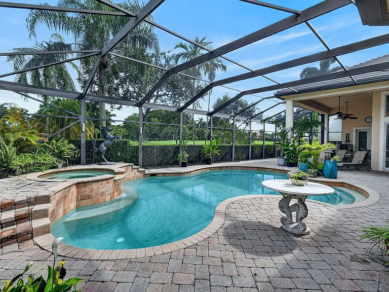 7517 Hawks Landing Dr — Photo 38
