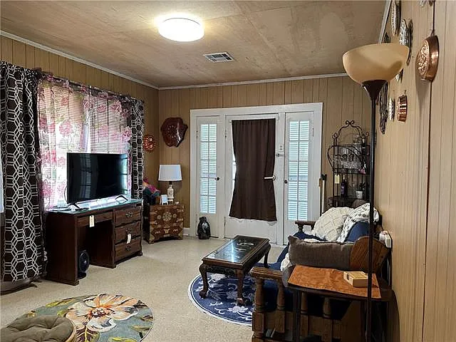 2 bed, 1.0 bath, 1056 sqft, $2,600 — Photo 4