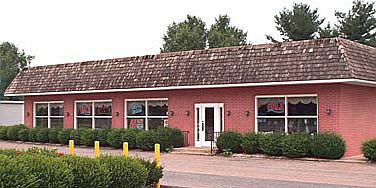 1st image of 1724 Lincoln Hwy. East