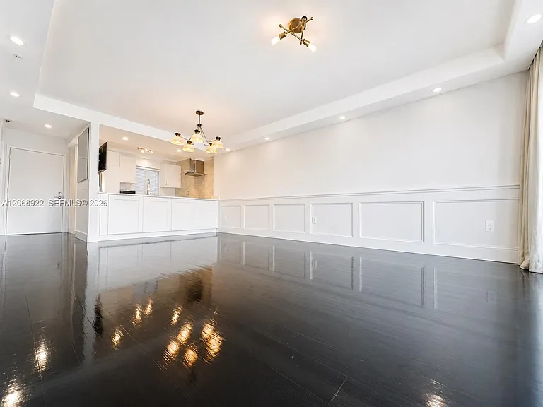1700 NW North River Dr #805 — Photo 9