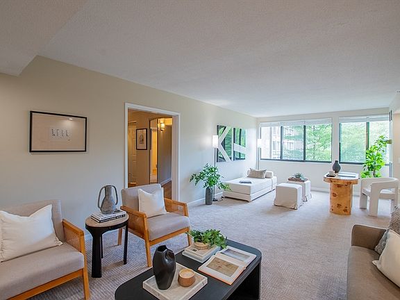 2nd image of 250 Hammond Pond Pkwy APT 306N