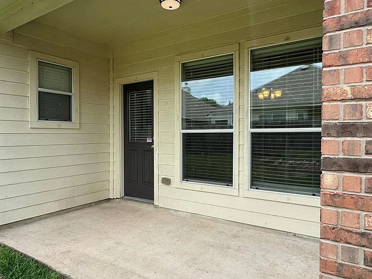 10006 Kendahlwood Ln — Photo 20