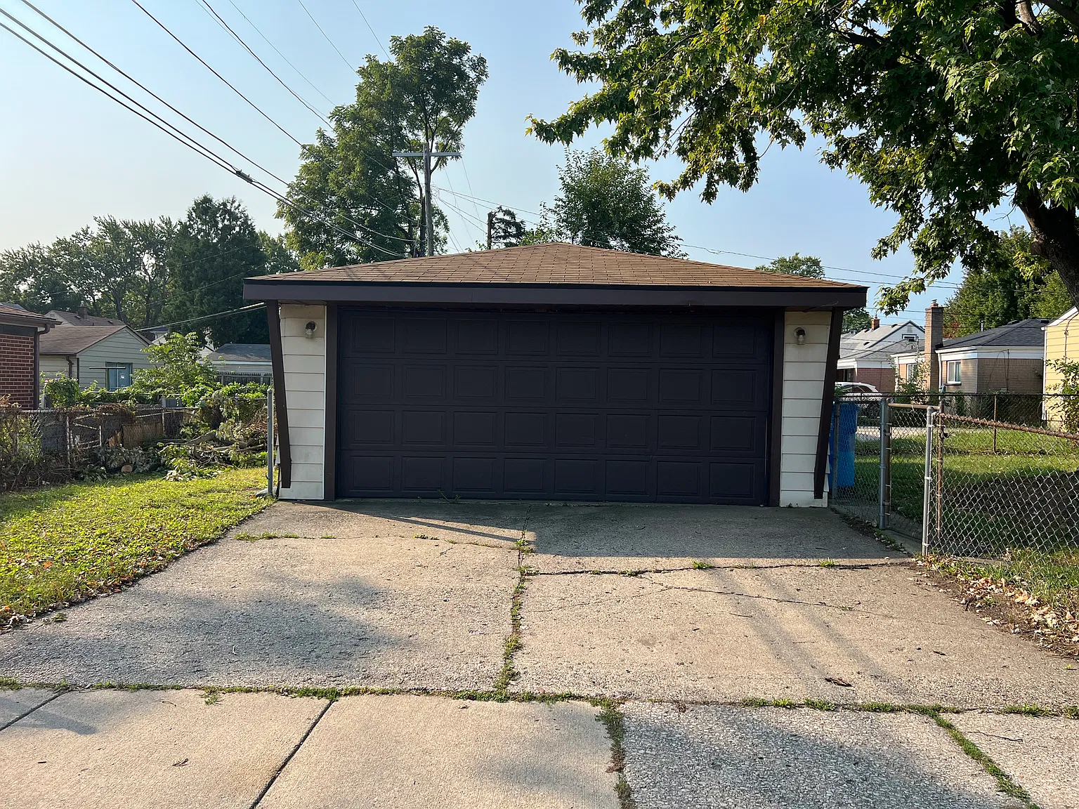 3 bed, 896 sqft, $1,500 — Photo 3