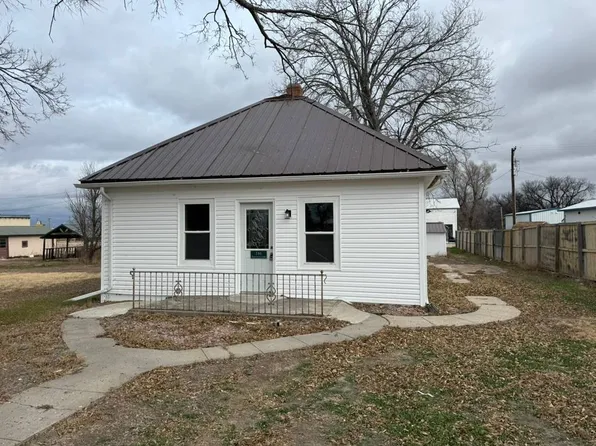 146 S King Ave, Haigler, NE 69030