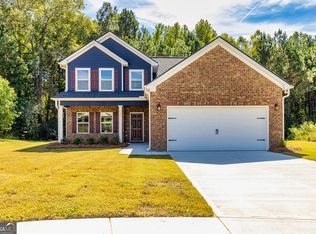 131 Hunts Mill Cir, Griffin, GA 30224