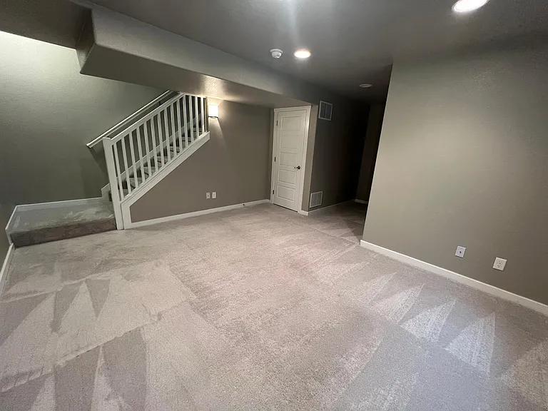 2466 Ellingwood Dr — Photo 21