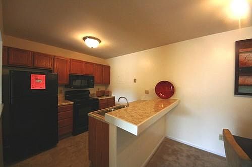 1st image of 1108 Bonhomme Lake Dr APT G