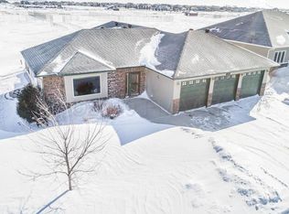 1400 36th St S, Moorhead, MN 56560