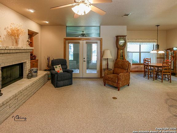 5th image of 4302 Shady Oak Ln