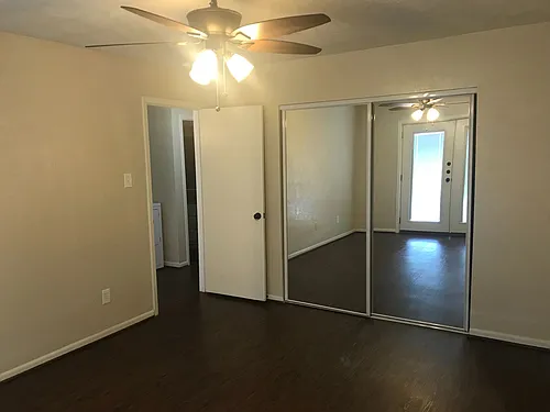 416 University Oaks Blvd Photo 1