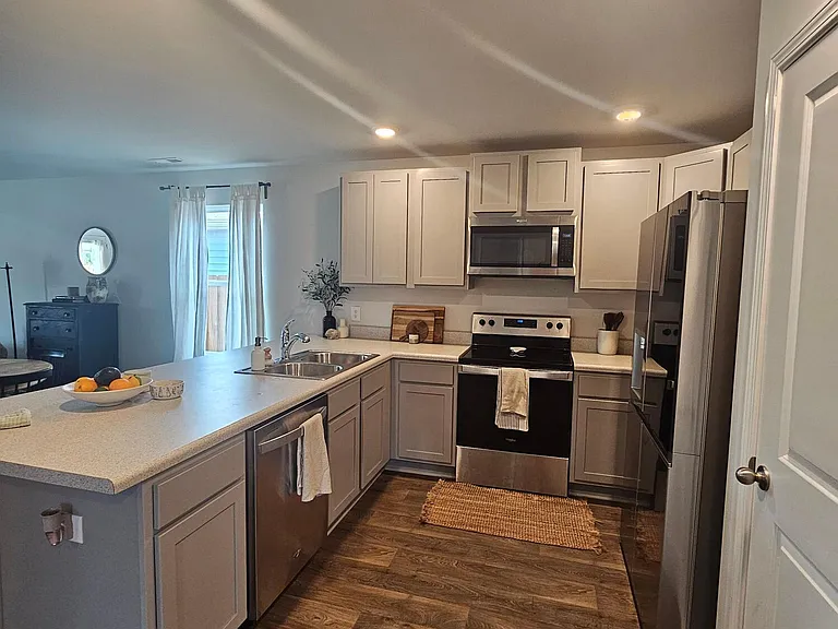 1006 Course Ln — Photo 12
