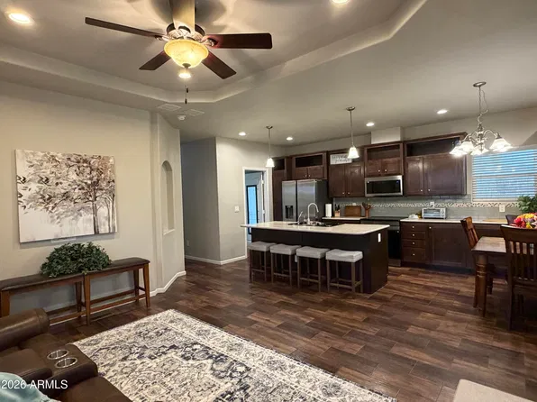 2000 S APACHE Road #126, Buckeye, AZ 85326