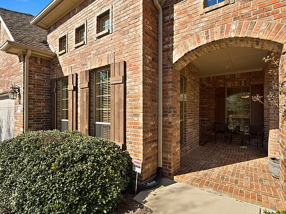 2nd image of 7104 Winstanley Ln
