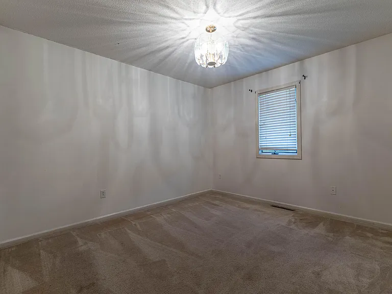4371 W Southview Dr — Photo 12