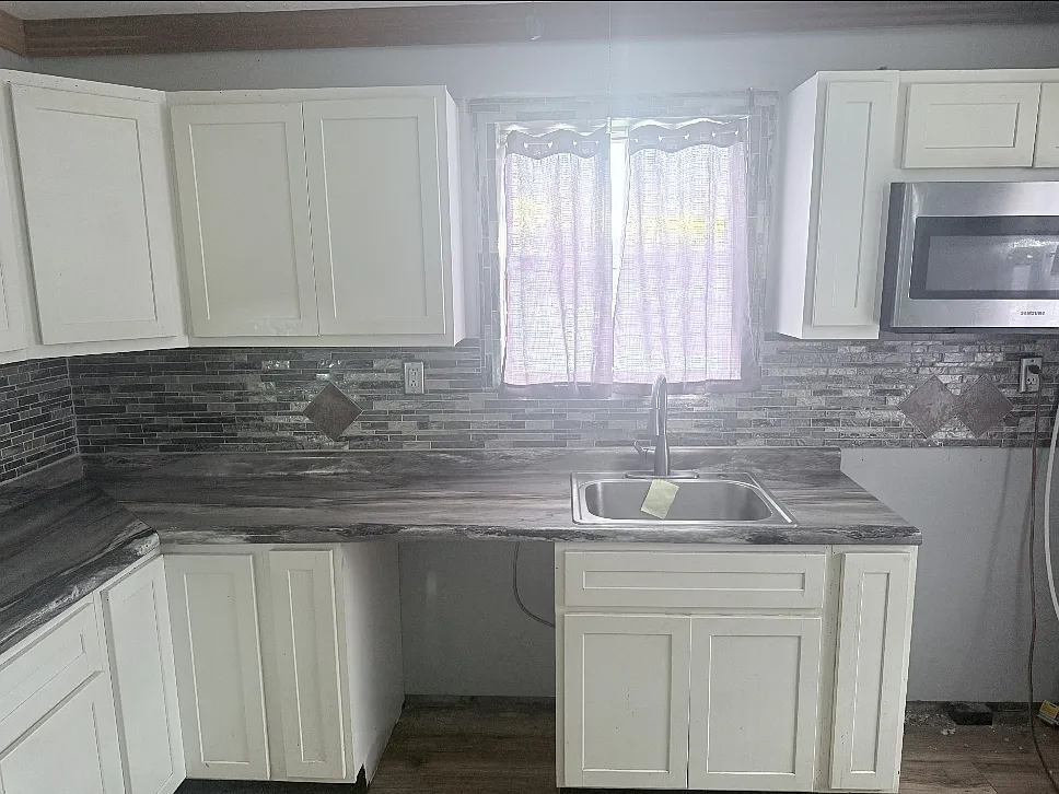 2 bed, 1040 sqft, $1,200 — Photo 2