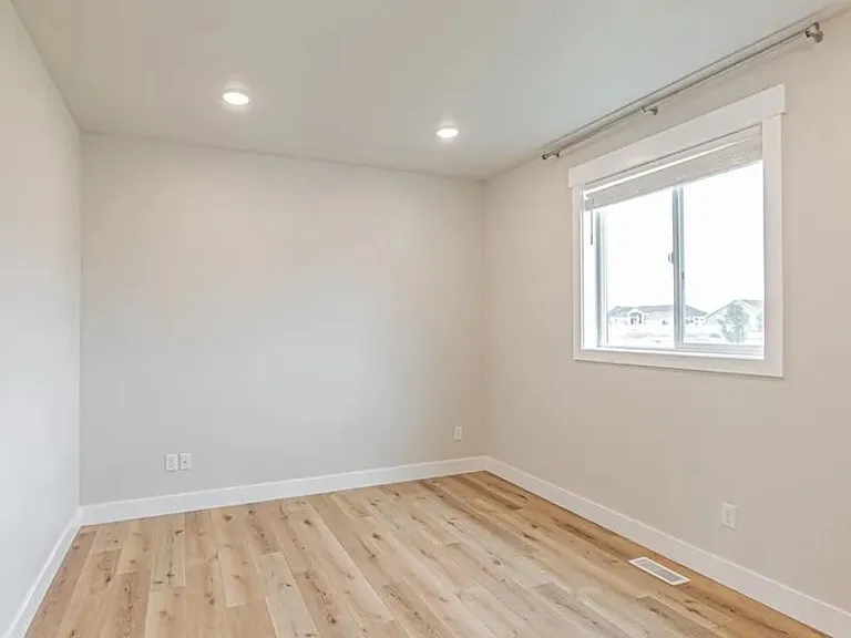 5622 Glass Mountain Blvd — Photo 22