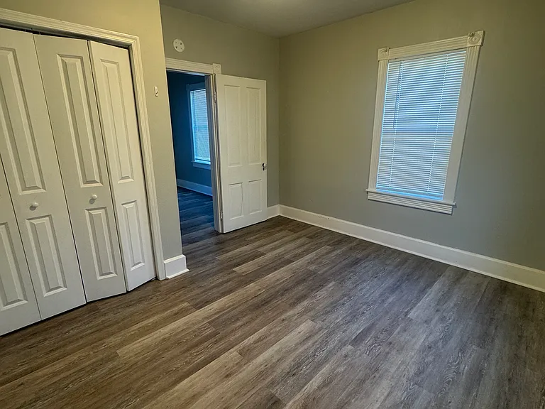 5900 Sullivan Trl #1 — Photo 7