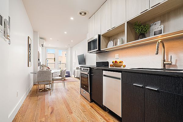 1st image of 375 Lefferts Ave #3A