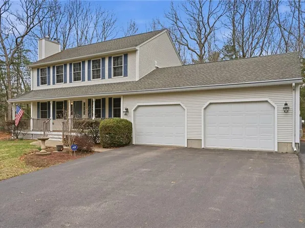 138 Dover Ln, Richmond, RI 02812