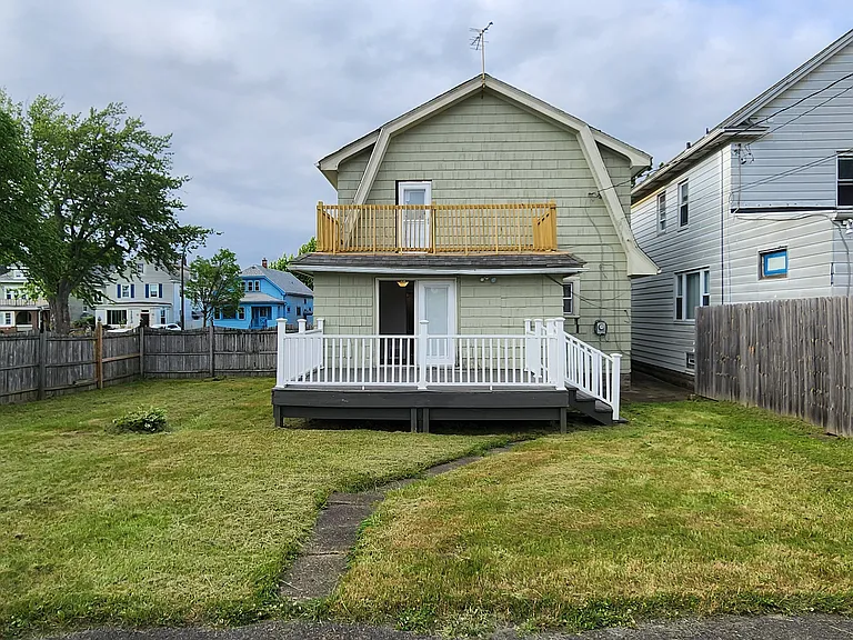 house backyard view from detached garage