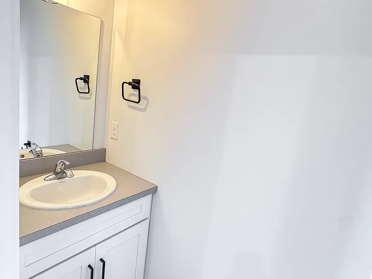 345 Cummings Ave NW #345 — Photo 5