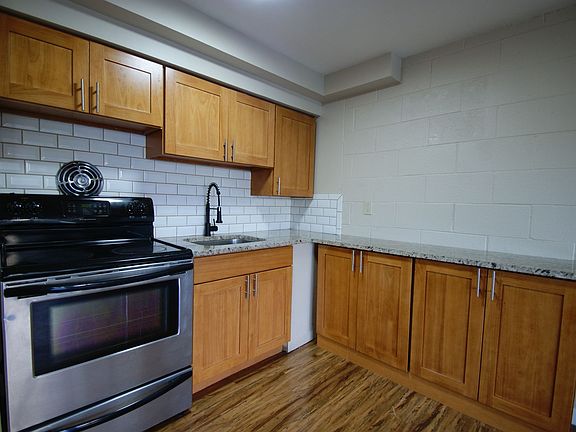 5th image of 2852 Eastlake Ave E APT 35