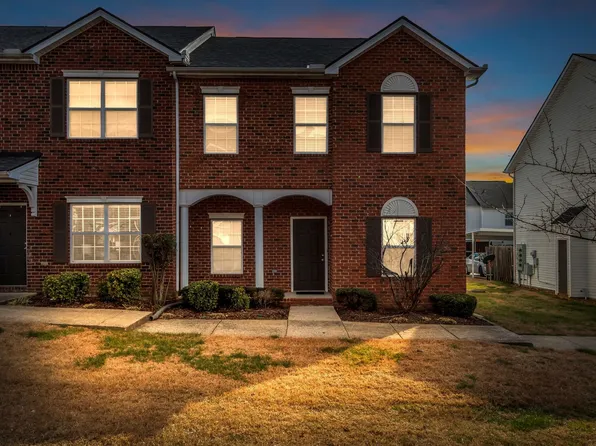 3008 Michael Ln, Spring Hill, TN 37174