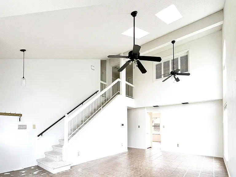 2100 Waterway Bnd — Photo 2