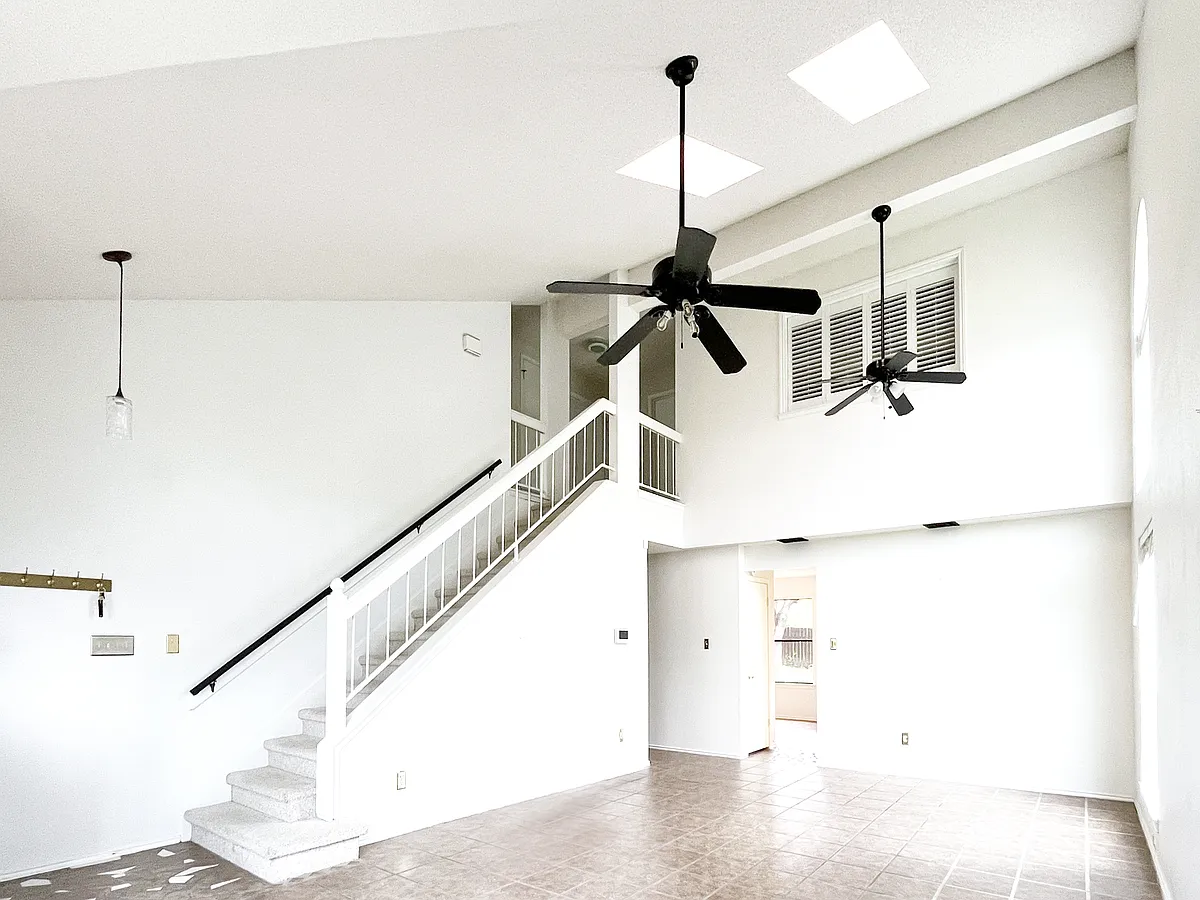 Building Photo - 2100 Waterway Bnd