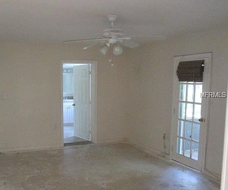 5th image of 2437 Vinson Ave