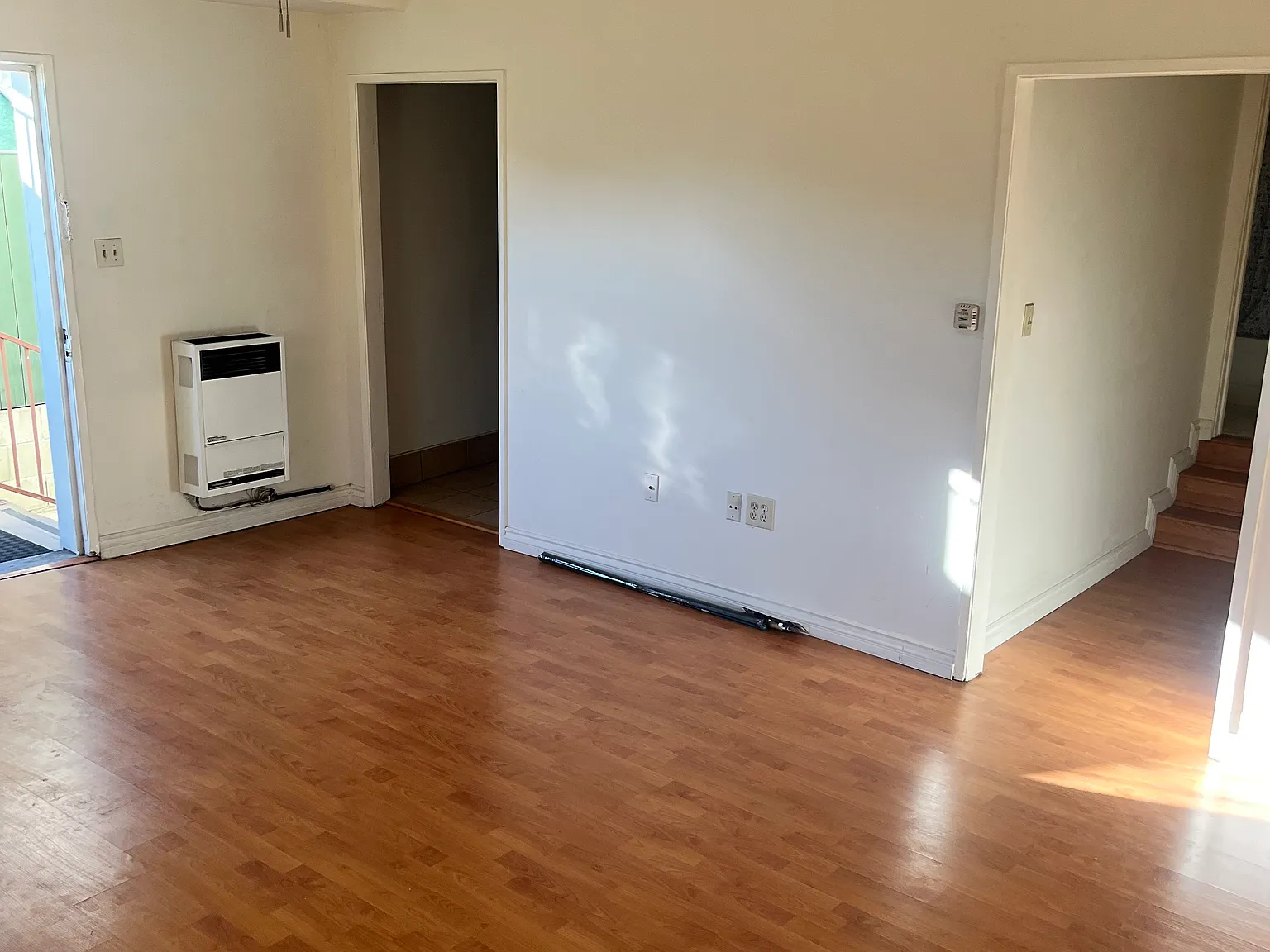 1432 Calumet Ave — Photo 3