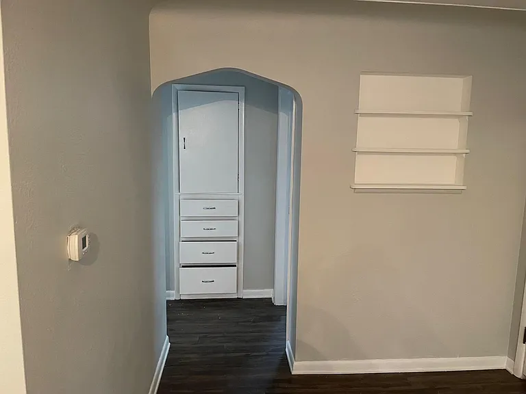 3261 S Pearl St — Photo 12